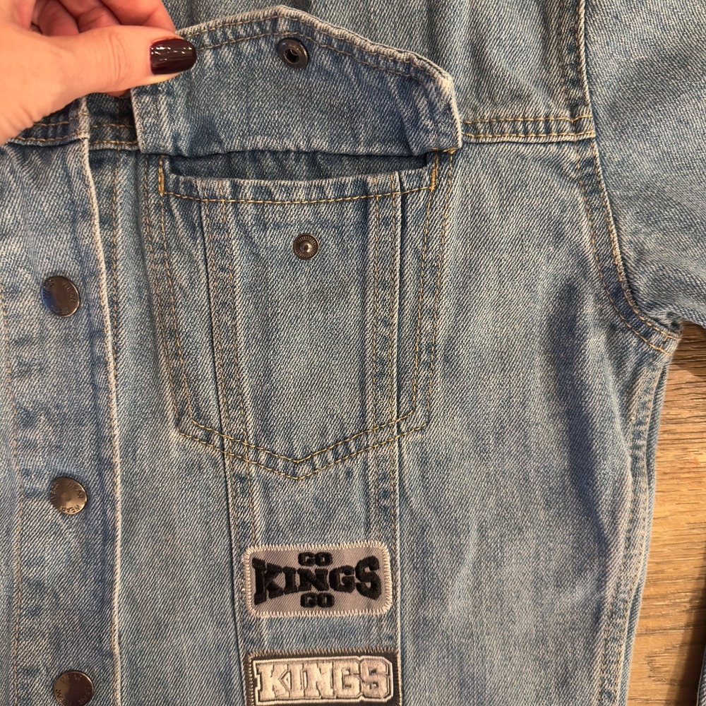 LA Kings Jean Jacket - Women's Crop Hooded Denim Jacket-WEAR by Erin Andrews-XS - Picture 13 of 16